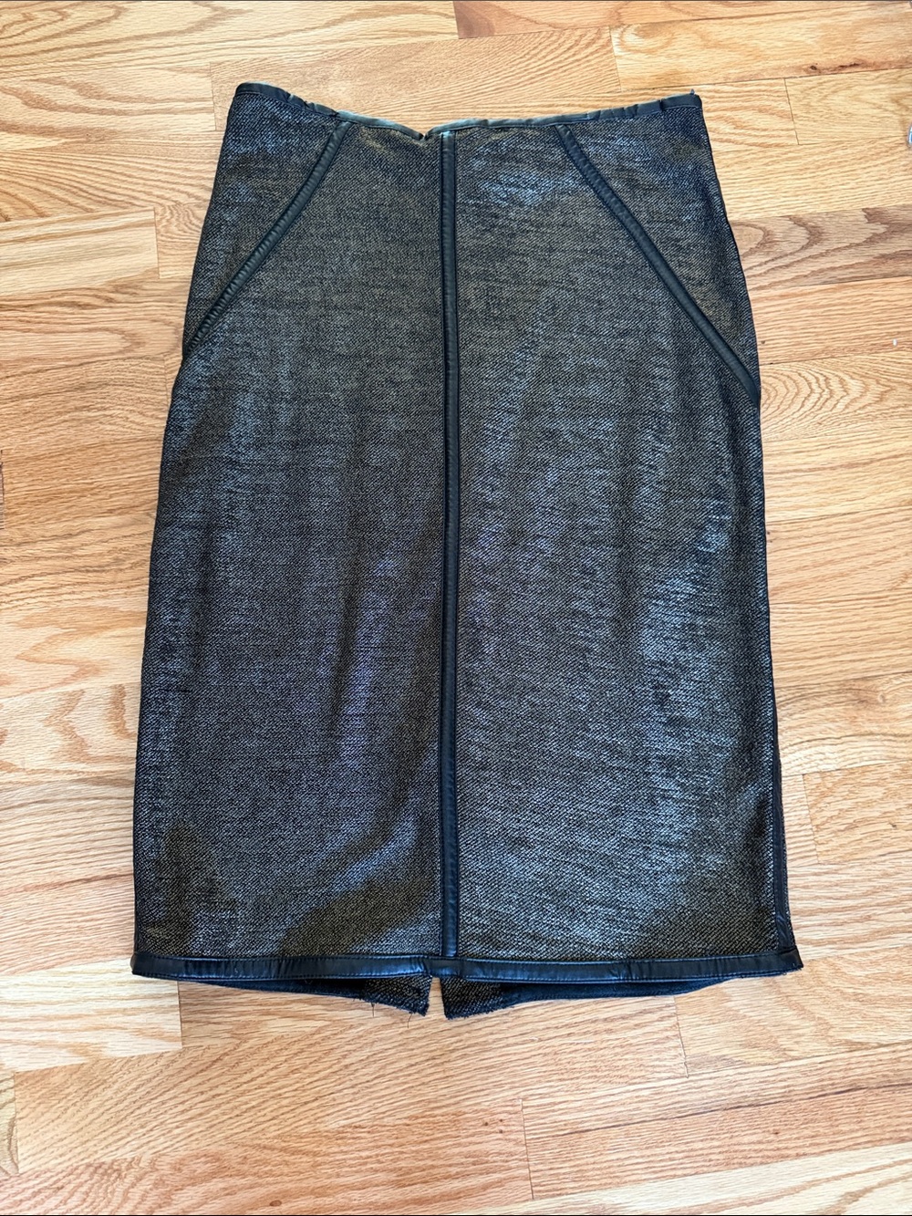 DO+BE Metallic Black Pencil Skirt with leather trim